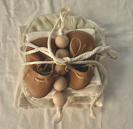 Heirloom bundle set #4 (valued at $158.95)